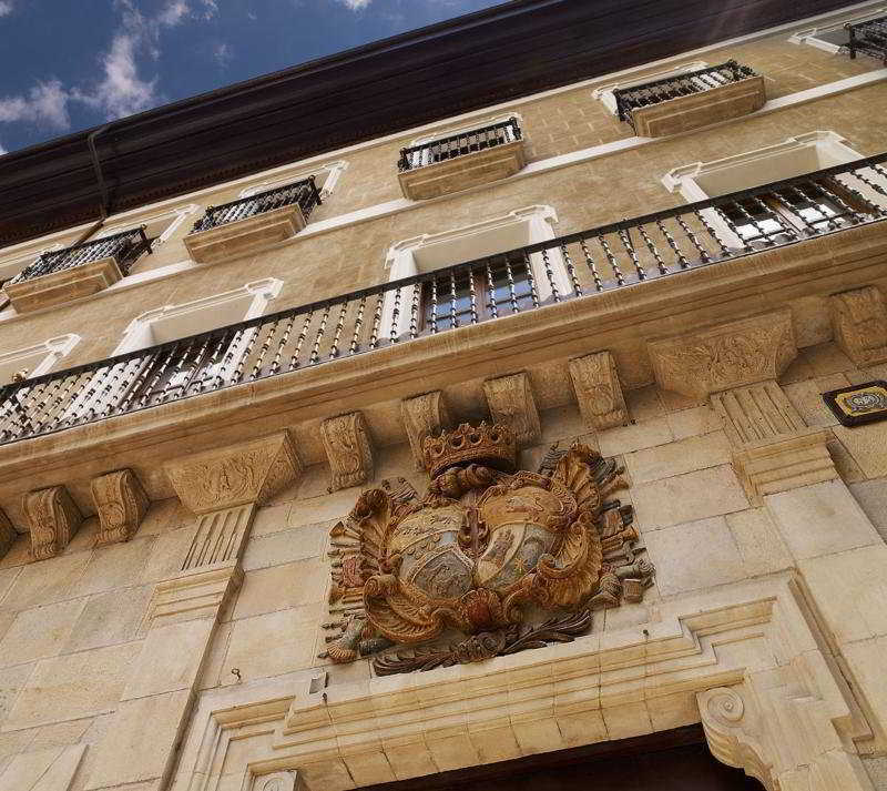 Palacio Guendulain 潘普洛纳 外观 照片